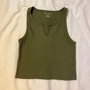 American Eagle Basic Notch Neck Tank Top